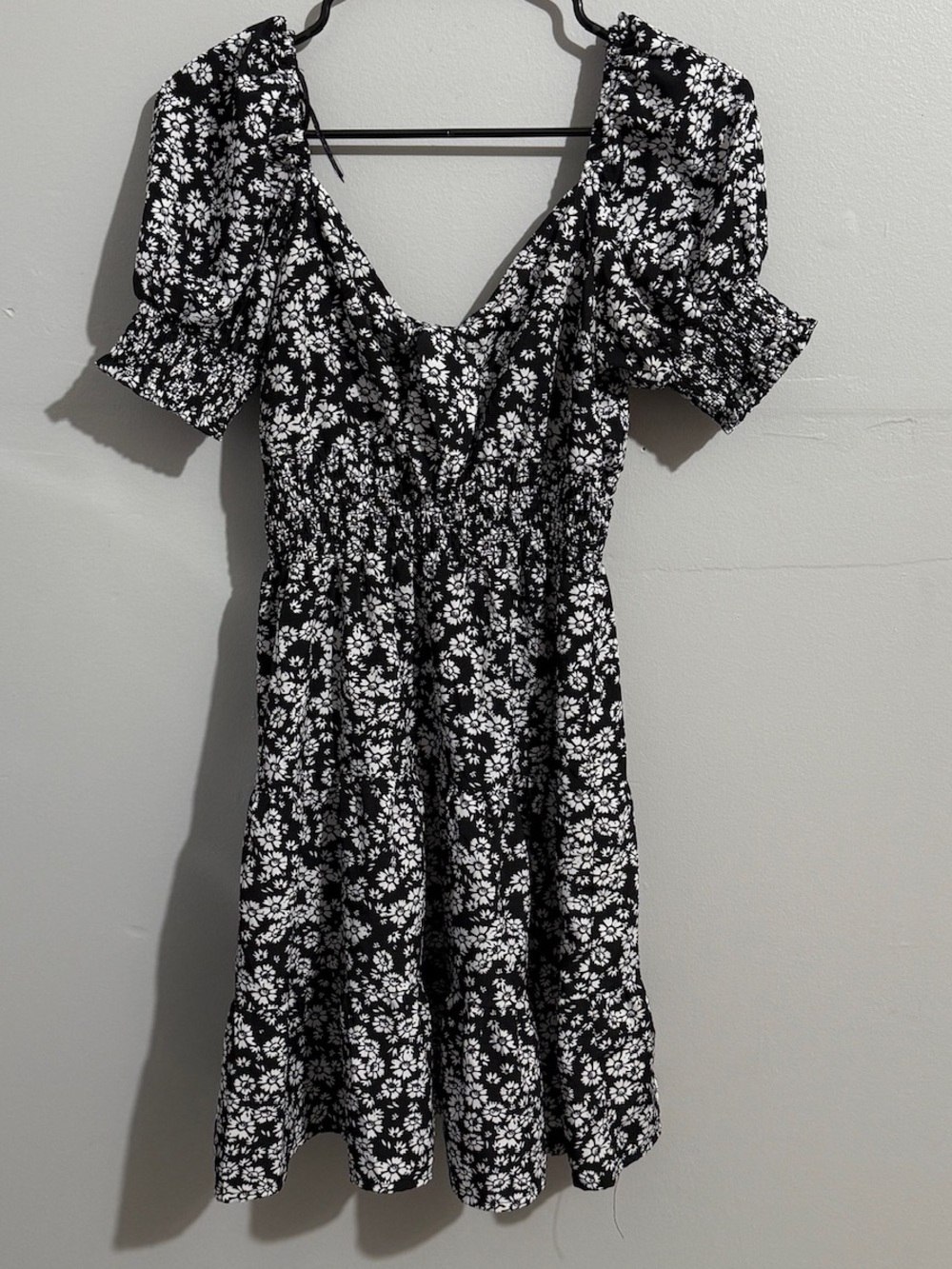 Dizzy Lizzy Dress Womens Medium Puff Sleeve Ditsy Florals Smocked Waist